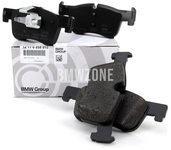 Front brake pads (284x22mm diameter)