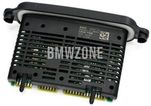 Headlight Xenon cornering control unit