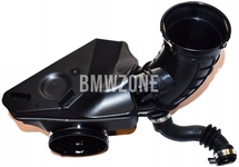 Air intake hose with resonator