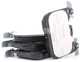 Front brake pads (340x30mm M-Sport brakes)