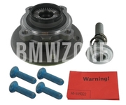 Front wheel bearing hub generation Fx with grooving for drive shaft