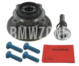 Front wheel bearing hub generation Fx with grooving for drive shaft